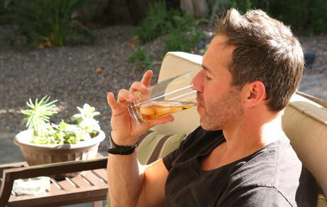 Il bel fusto messicano Dean Phoenix e Chase Chandler fanno sesso di coppia all