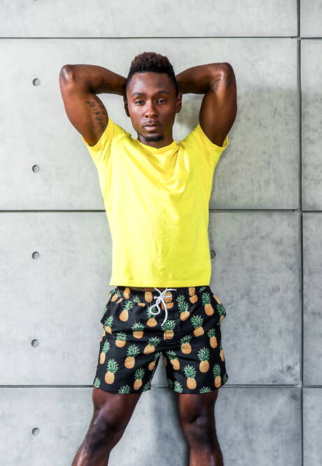 Knappe Amerikaanse jongens, knappe Jack Hunter en gespierde kerel Miller Axton neuken na interraciale blowjob