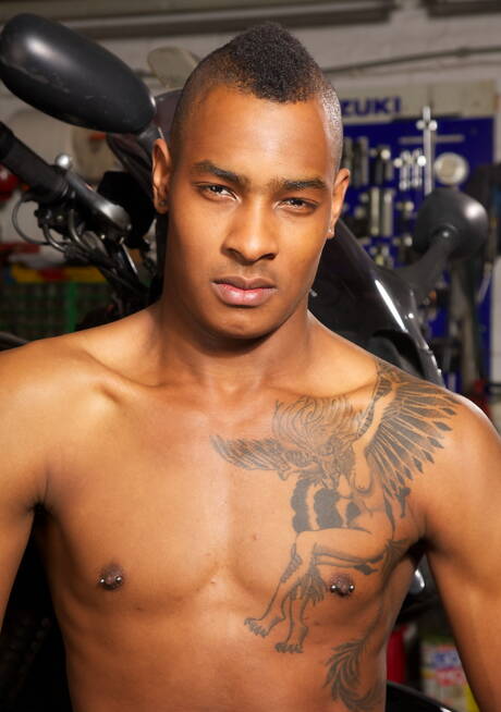 Ebony beefcake Tyson Tyler and tough guy Leeroy Lelleck in hot interracial ass fuck action with fisting