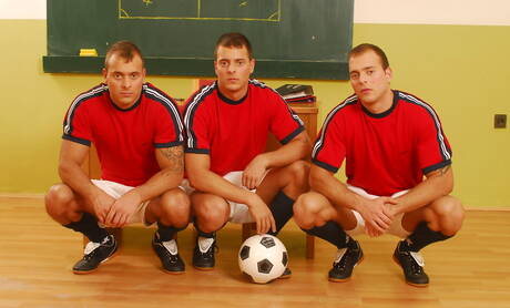 Los chicos sexys Jimmy Visconti, Joey Visconti y Jason Visconti se acostaron entre ellos