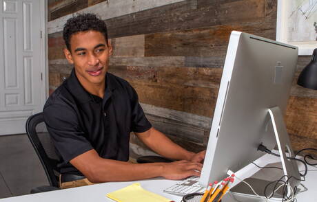 Brazilian beefcake Alam Wernik and latin beefy Mateo Fernandez make an interracial love