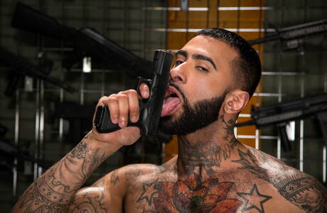 Der amerikanische Bodybuilder Sean Duran und der puerto-ricanische Muskelprotz Rikk York haben guten Sex