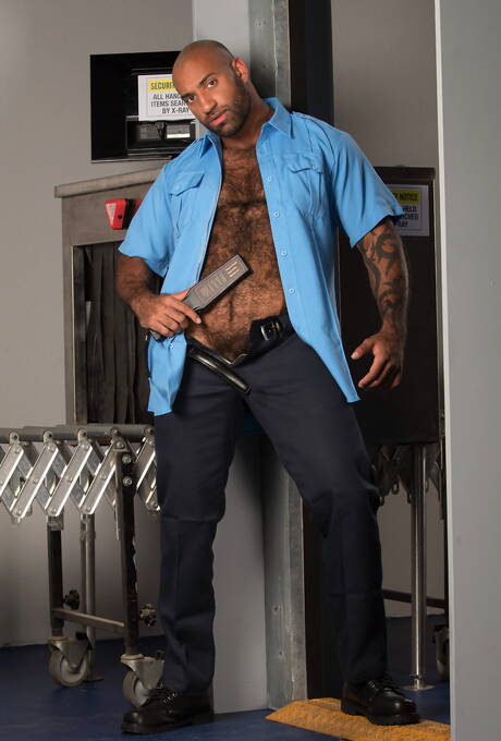 Le dur portoricain Rikk York et l