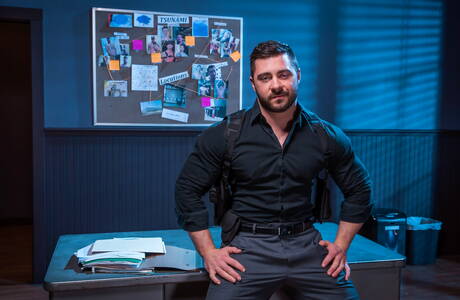 Raging Stallion: Sexy guys Derek Bolt, Daymin Voss and Kurtis Wolfe have a good interracial 3some sex