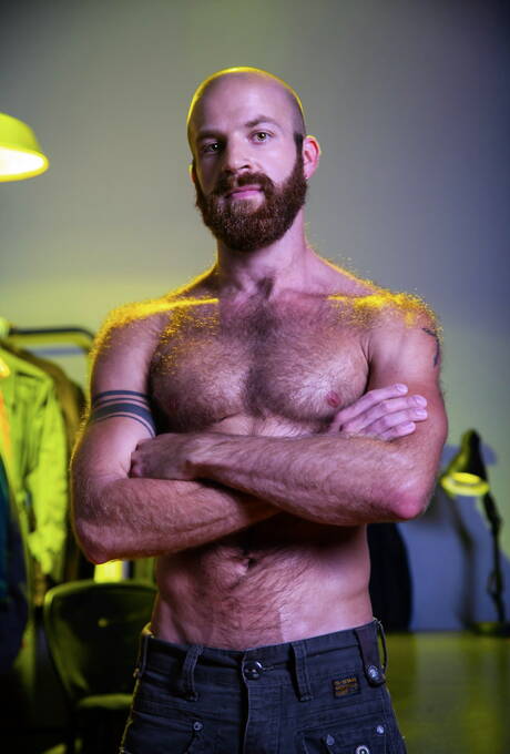 Canadian hairy bear Drake Masters and  James Stevens in dick sucking scene