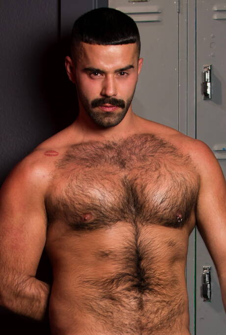 Raging Stallion: Woody, Riley, Tegan Zayne, Teddy Torres, Beaux in male gangbang