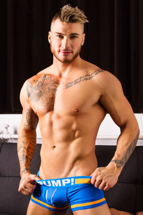 Canadian hunk Ethan Chase and canadian beefy William Seed sucking and fucking each other