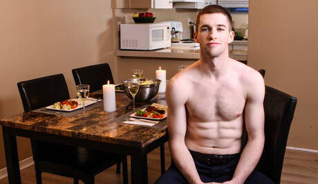 加拿大公牛Ryan Bones和Thyle進行肛交