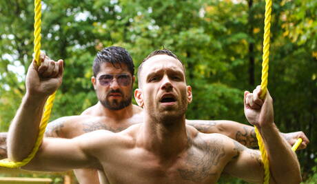 Canadian bull Ryan Bones and american hunky guy Kit Cohen have a hot sex outside