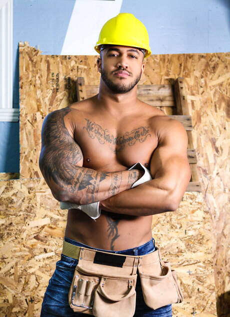 Thyle、Morgan、Jason 和 Joey Mentana 的群交場景