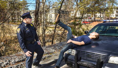 Sexy americans, well-built Johnny Rapid and strong bull Damien Stone fuck after dick sucking and fisted outdoor