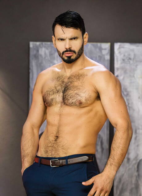 委內瑞拉毛茸茸的種馬 Jean Franko 和拉丁硬漢 Andy Star 互相吸吮和操弄