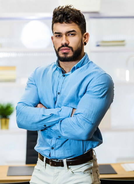 German tough guy Jessy Ares and spanish strong bull Pietro Duarte have a good sex