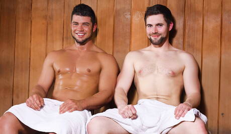 Two american dudes strongman Brad Banks and hairy stud Griffin Barrows fuck after blowjob in bathroom