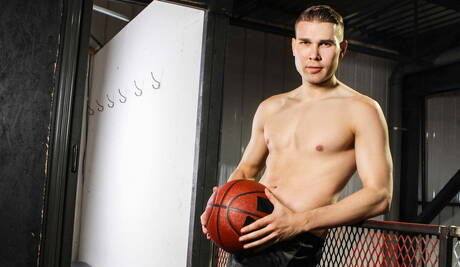 タイル、ピエール、イーサン・チェイス、ジョーダン・フォックスの熱いセックス