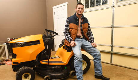 Sexy Amerikaner, harter Kerl Allen Lucas und Hengst Sean Maygers in heißer Homosexuellenszene