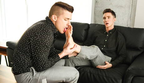 Men: Muscular Peter Pounder and american superstud Jake Porter in hard anal sex