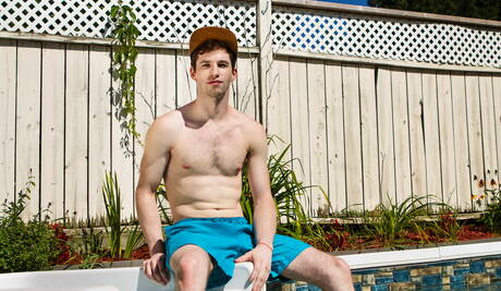 加拿大肌肉男 Thyle Knoxx 和加拿大肌肉男 William Seed 在泳池邊做愛