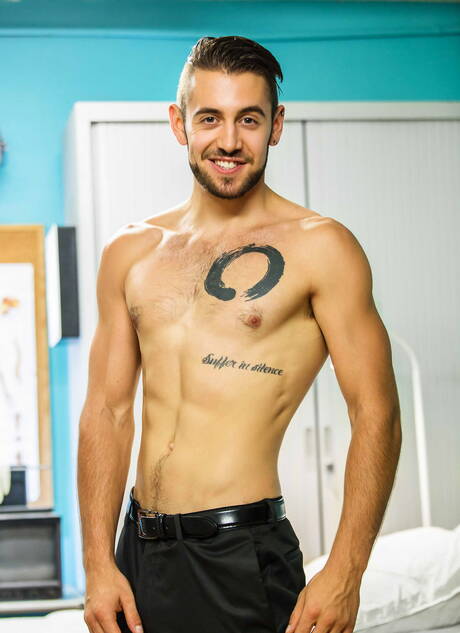 O musculoso americano Dante Colle e o forte inglês Paddy Obrian em sexo anal quente