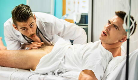 O musculoso americano Dante Colle e o forte inglês Paddy Obrian em sexo anal quente