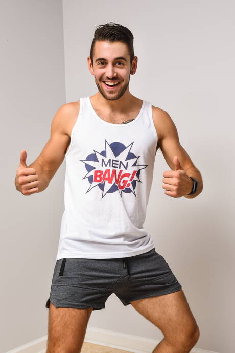 性感的美國人，強壯的 Dante Colle 和帥哥 Justin Matthews 在泳池裡進行熱辣的肛交