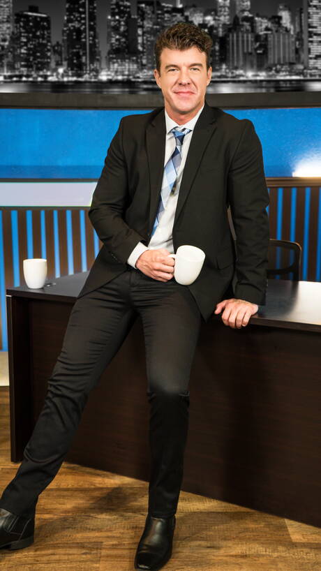 Canadian hunky guy Shane Jackson and american muscular Jj Knight have a hot couple sex