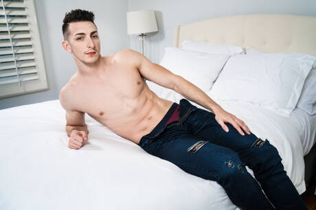 Sexy americans, beefcake Pierce Paris and hunk Michael Jackman fuck after dick sucking