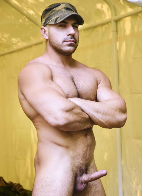 Men.com: Damien, Brandon, Vadim, Blaze Austin having fun together outdoor