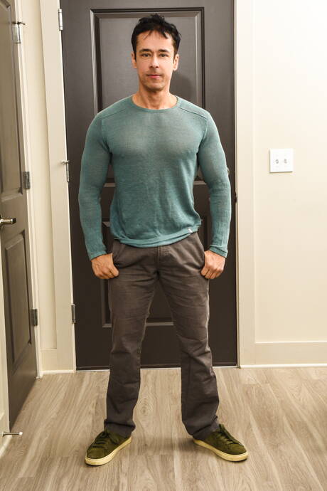 Men.com: Brazilian hunk Rafael Alencar and british beefcake Michael Boston sucking and screwing each other outside