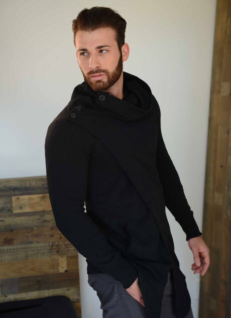 American hairy stud Jarec Wentworth and latin hunk Nicoli Cole in hard anal sex outside