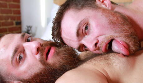 Two american guys otter Tommy Defendi and well-built Brandon Moore sucking and screwing each other