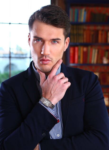 Slovak tough guy Jay Roberts and french hunk Theo Ford fuck after blowjob