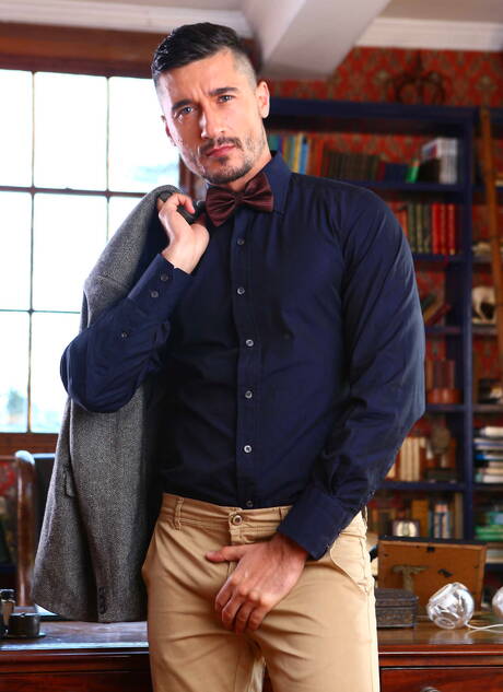 Men: Slovak tough guy Jay Roberts and french hunk Theo Ford fuck after blowjob