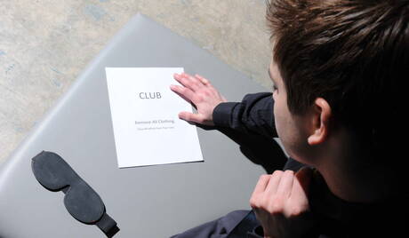 Jaxton、Johnny、Haigen Sence 和 Aaron 互相幹