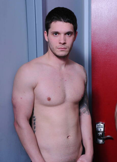 Hot american boys tough guy Tom Faulk and strongman Haigen Sence in hot ass fuck action outdoor