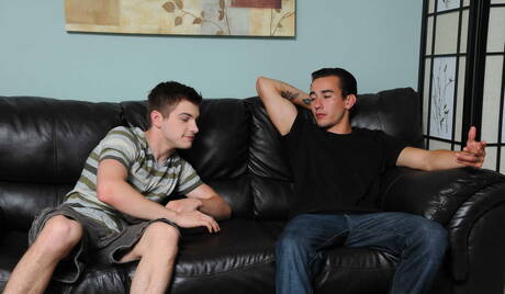 De Amerikaanse sterke man Johnny Rapid en de knappe James Dickson hebben goede anale seks