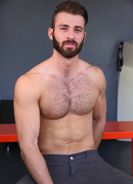 Men.com: American stars otter Jarec Wentworth and beefy Johnny Hazzard fuck ass after sucking