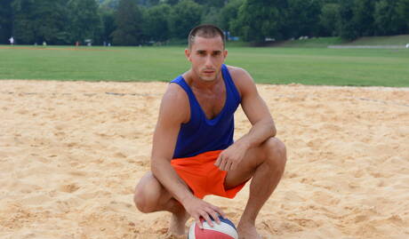 Owen, Colt, Tom, Jack, Jake Wilder i Armando De Armas w gorącej orgii po imprezie na plaży