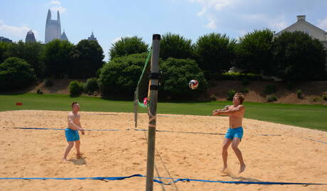 Sporty and tattooed Owen Michaels give a head to sexy Tom Faulk in shower