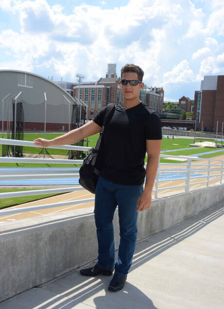 Men: Derek and colombian husky guy Nicoli Cole fuck ass after sucking dick outdoor