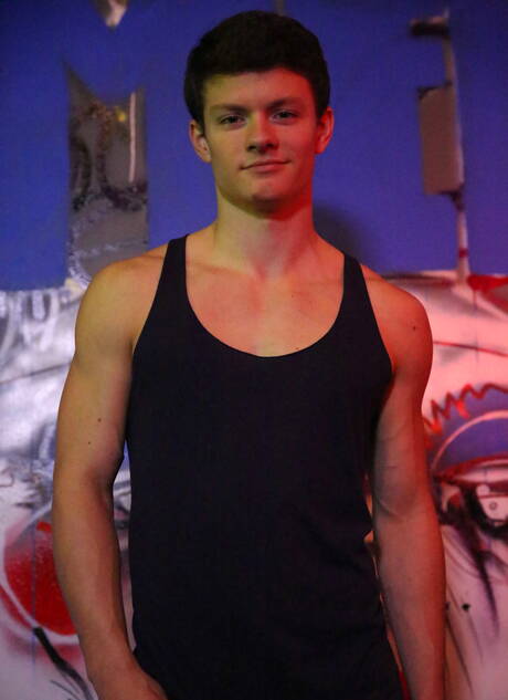 Hete Amerikanen, otter Christian Wilde en knappe jongen Tyler Sweet neuken kont na het zuigen van lul