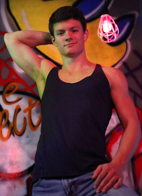 Hete Amerikanen, otter Christian Wilde en knappe jongen Tyler Sweet neuken kont na het zuigen van lul