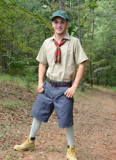 American stud Johnny Rapid and twink Ck Steel have anal sex outside