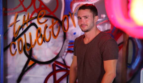 Dois caras americanos, o super garanhão Colt Rivers e o garanhão peludo Christian Wilde, fazem um bom sexo