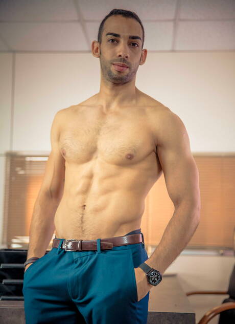 American tough guy Damien Crosse and husky guy Juan Lopez love each other