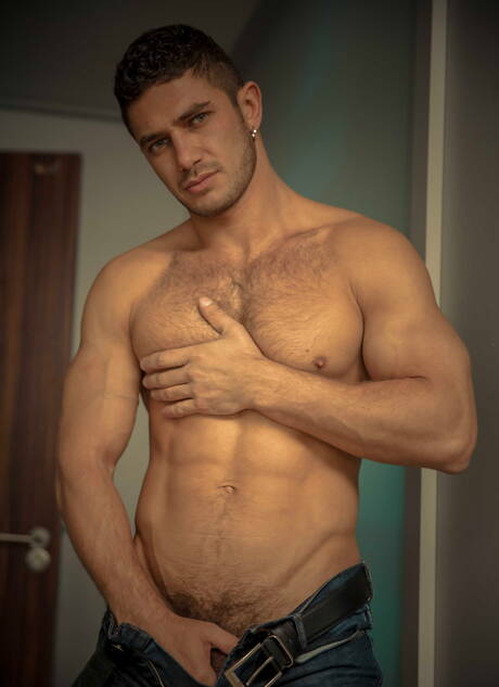 Canadian strongman Christopher Daniels and russian beefcake Dato Foland have a hot couple sex