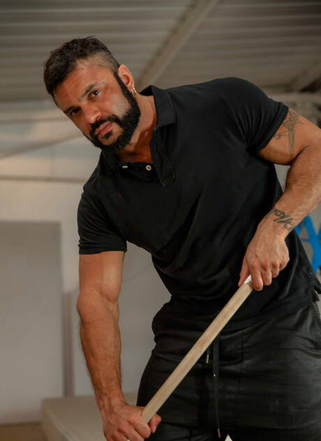 Men: Gabriel Vanderloo and australian hot bear Rogan Richards sucking and screwing each other