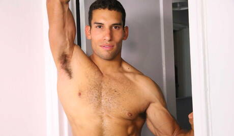 Pretty american guys otter Jarec Wentworth and beefy Ricky Decker have a hot sex