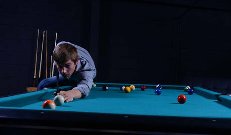 Le dur à cuire américain Johnny Rapid et l