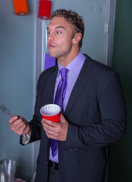 Hot american dudes muscular Rocco Reed and strongman Liam Magnuson have a hot sex